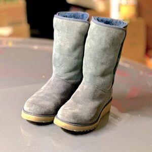 uGg Amie Slim Wedge Boots